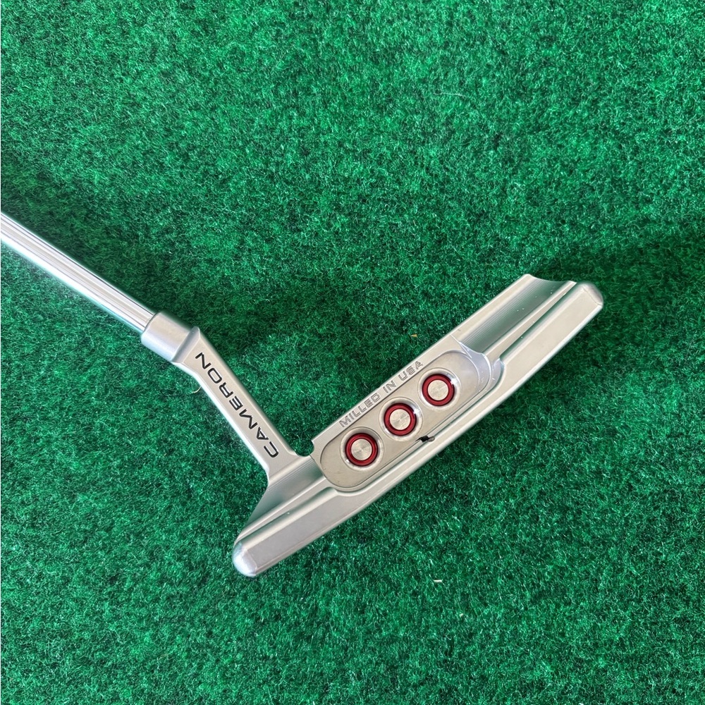 Scotty Cameron Special Select Newport 2